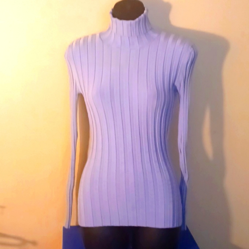 Cache periwinkle purple,super stretch,turtleneck sweater.Sz S/M